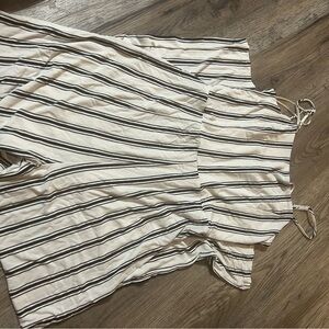 Spaghetti strap romper 
Size M